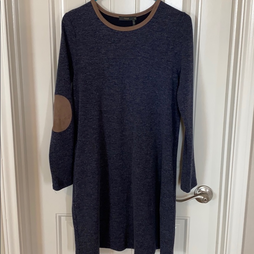 Long sleeve dress